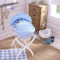 колыбель-переноска gift wicker moses basket белая, голубое белье в Краснодаре